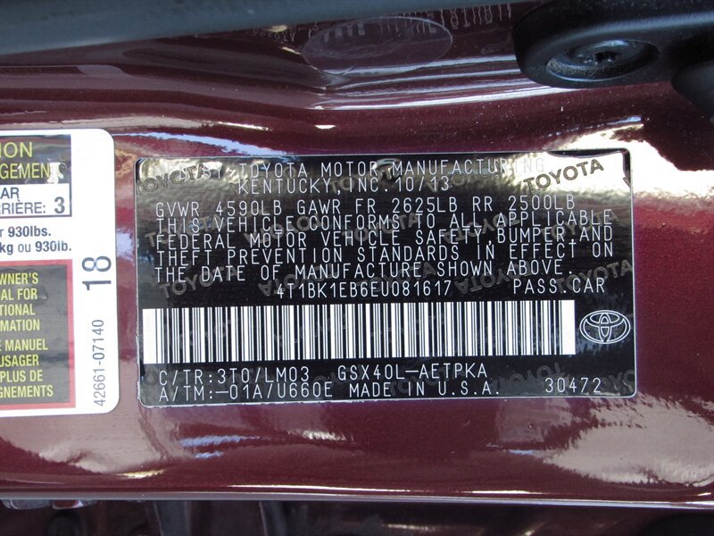Used 2014 Toyota Avalon Limited w/ Technology Package FWD image 35