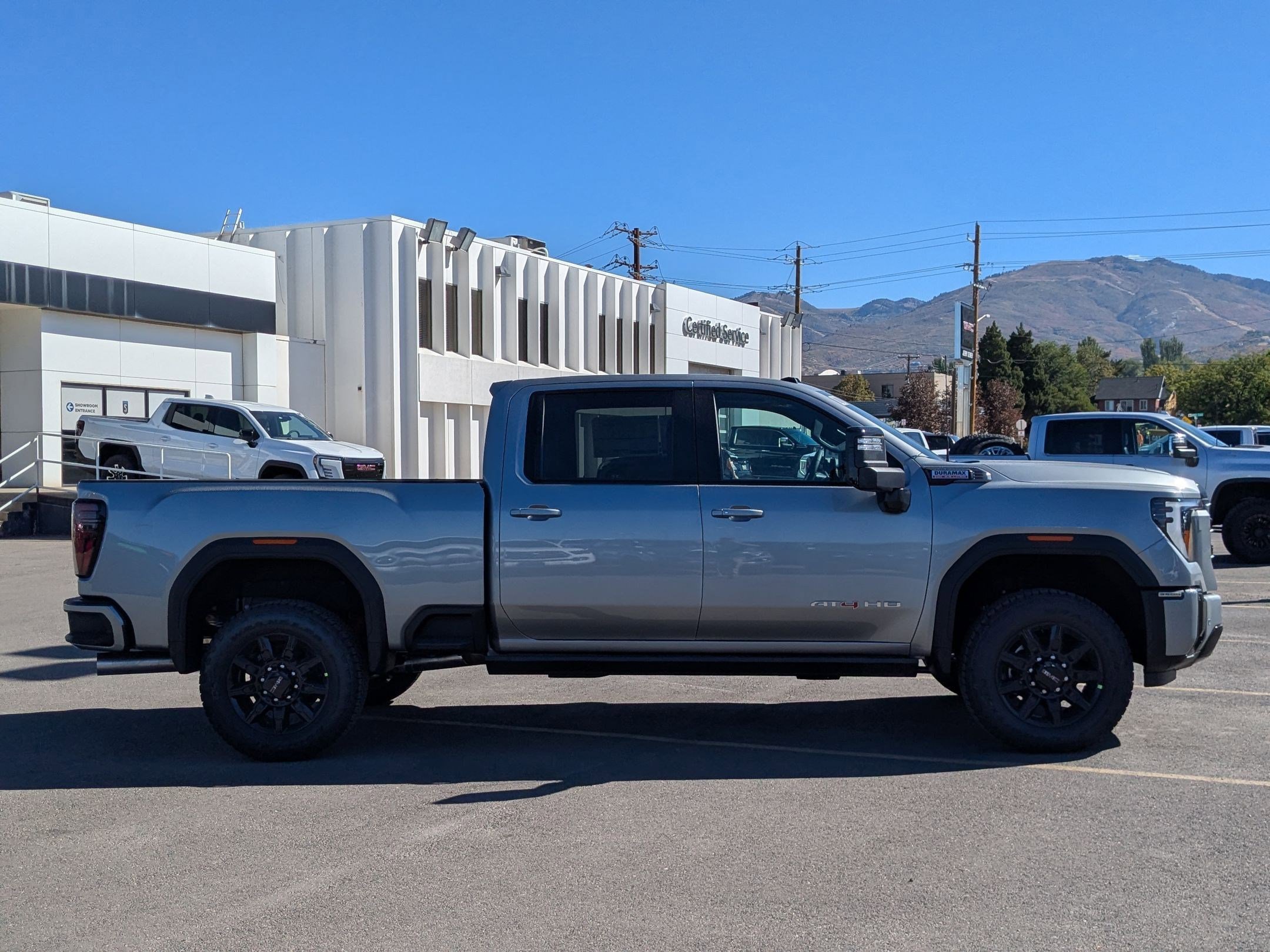 New 2026 GMC Sierra 3500 AT4 w/ AT4 Premium Plus Package image 7