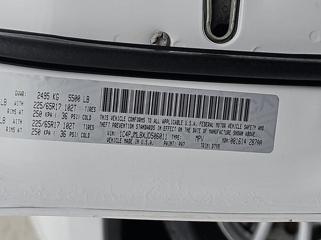 Used 2018 Jeep Cherokee Latitude Plus image 37