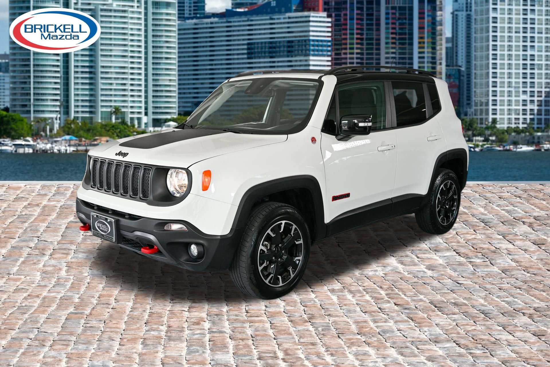 Used 2023 Jeep Renegade Trailhawk AWD/4WD image 2