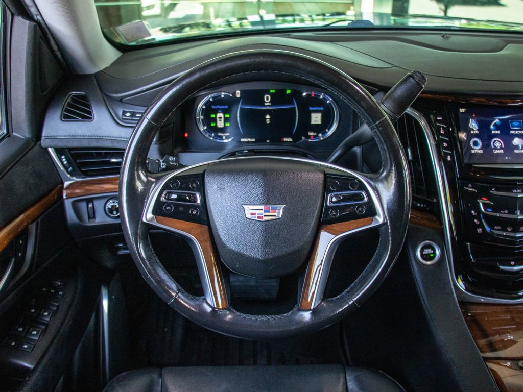 Used 2017 Cadillac Escalade ESV Premium Luxury AWD/4WD image 12