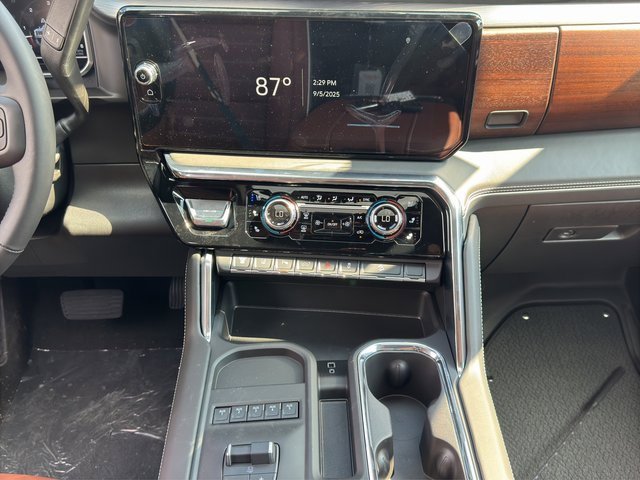 New 2025 GMC Sierra 2500 Denali Ultimate image 19