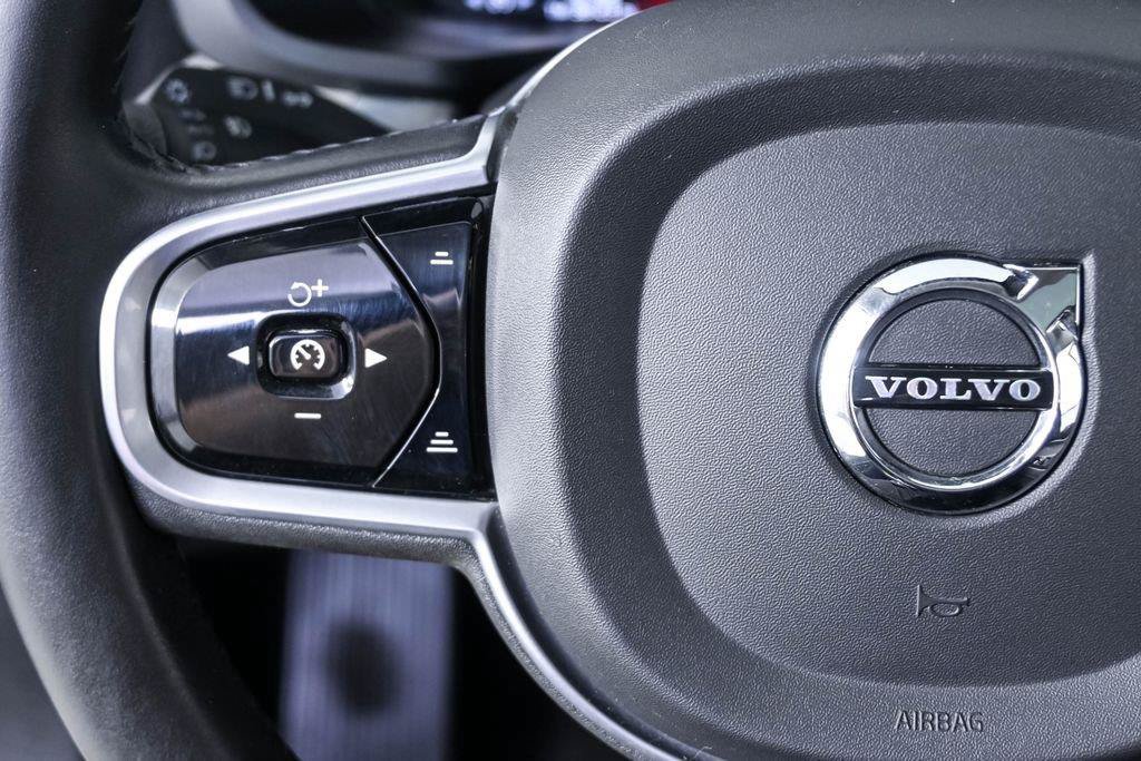 Used 2021 Volvo S60 T5 Inscription FWD image 10