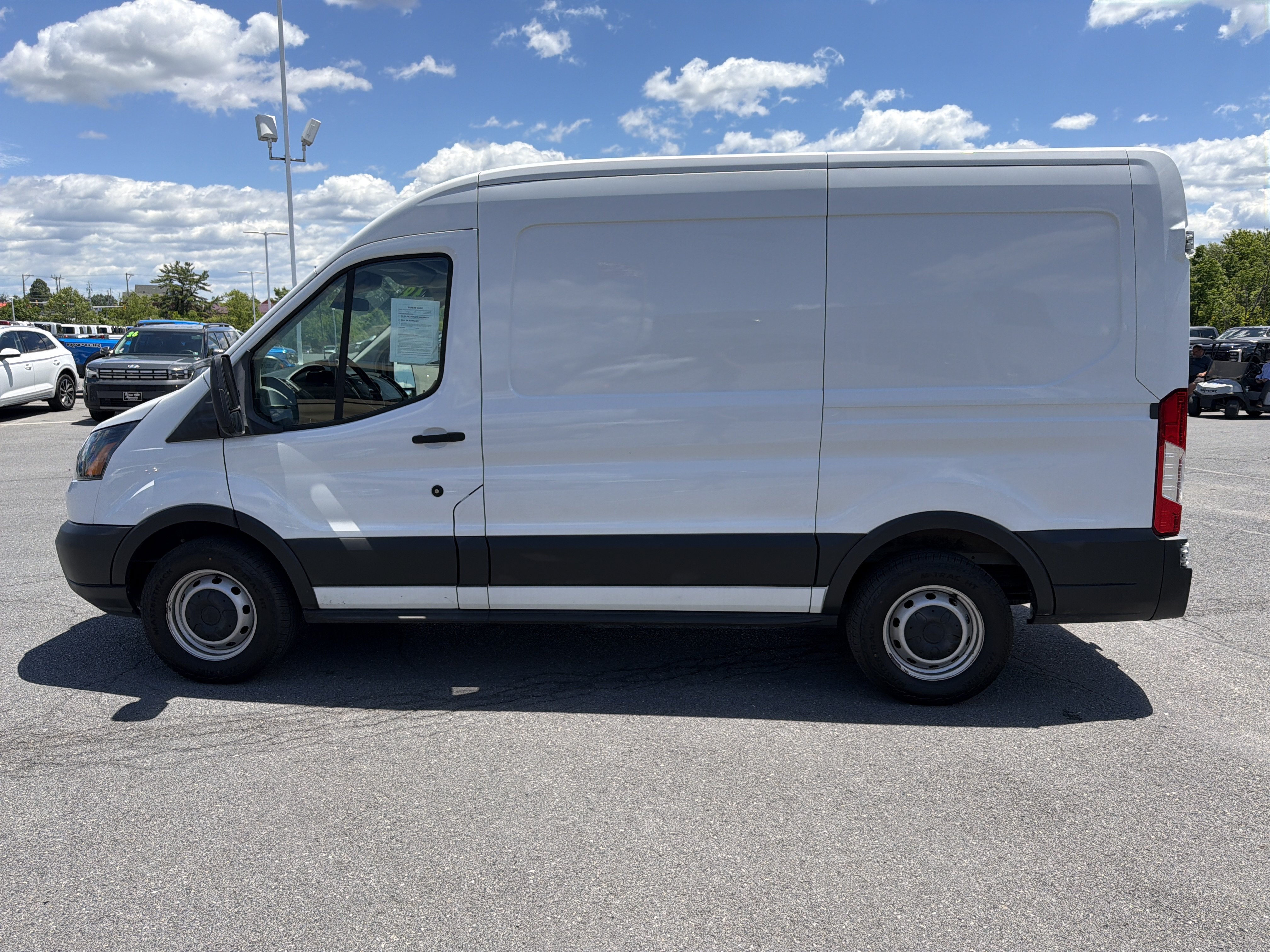Used 2018 Ford Transit 150 130 Medium Roof RWD image 7