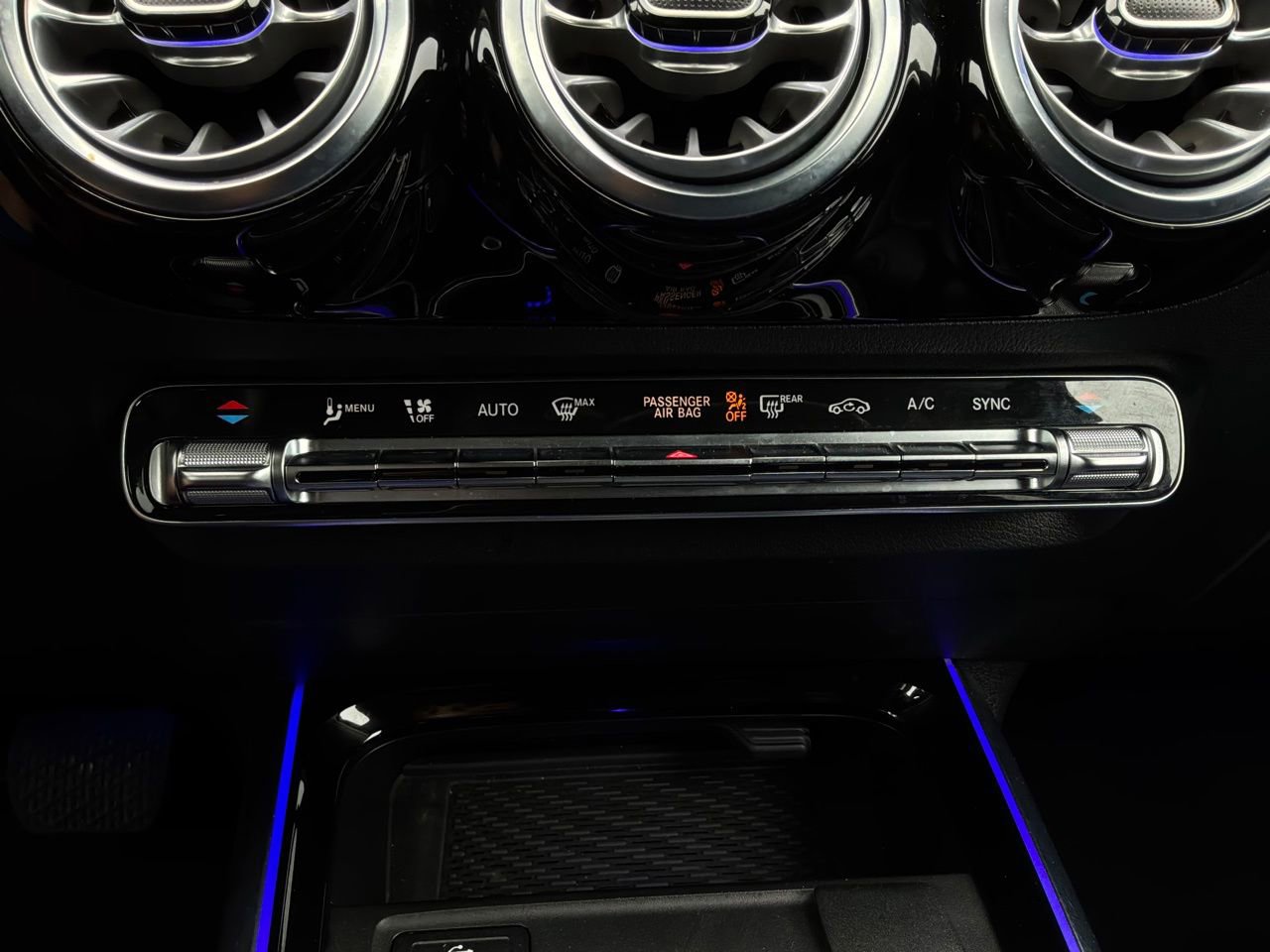 Used 2025 Mercedes-Benz GLA 250 image 30