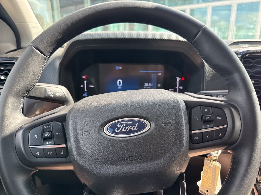 Used 2025 Ford Ranger XLT w/ Equipment Group 301A High AWD/4WD image 24