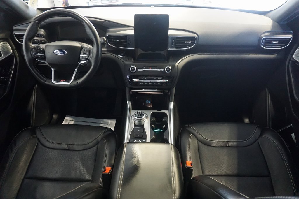 Used 2020 Ford Explorer ST w/ Premium Technology Package image 29