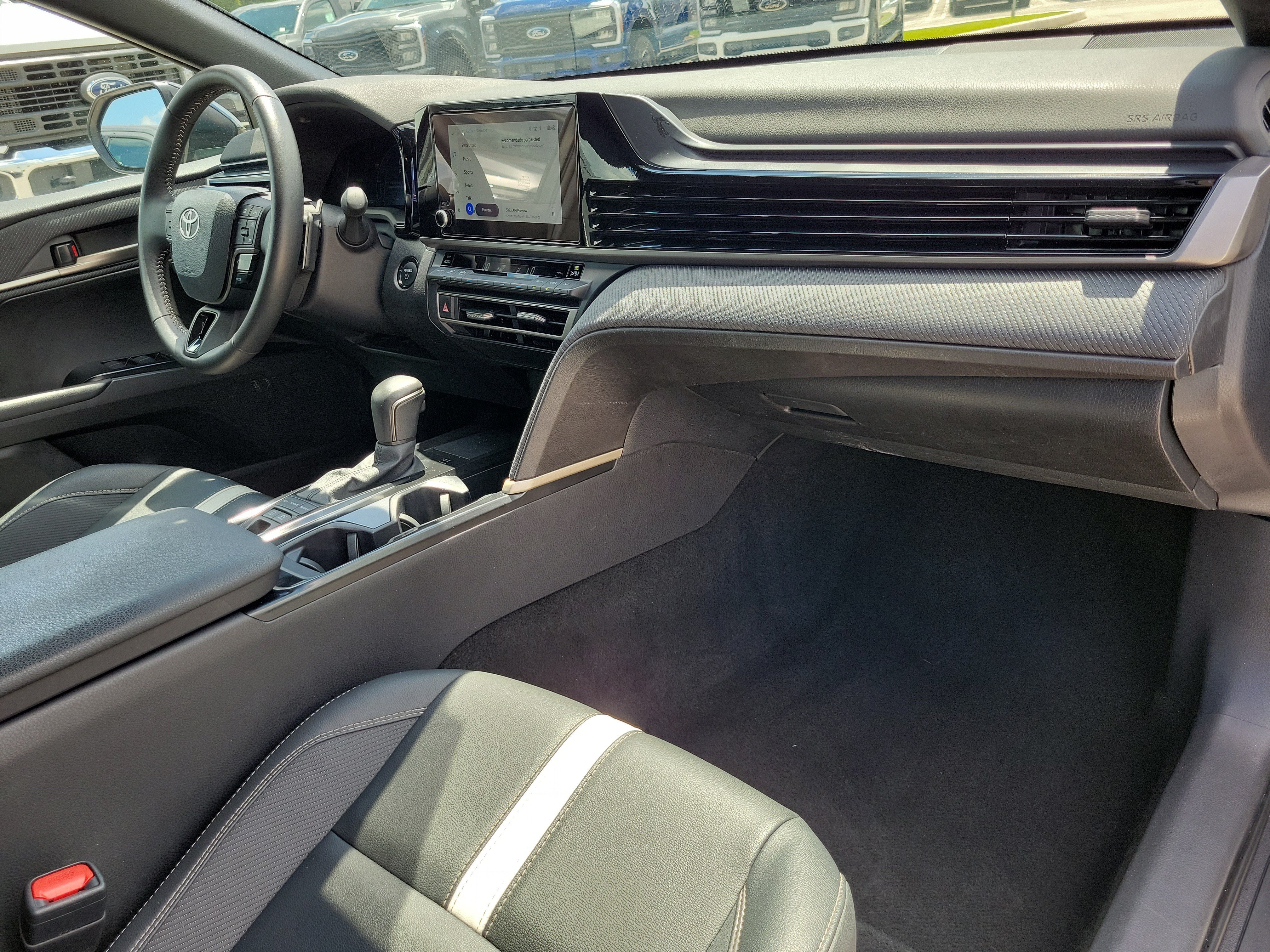 Used 2026 Toyota Camry SE FWD image 17