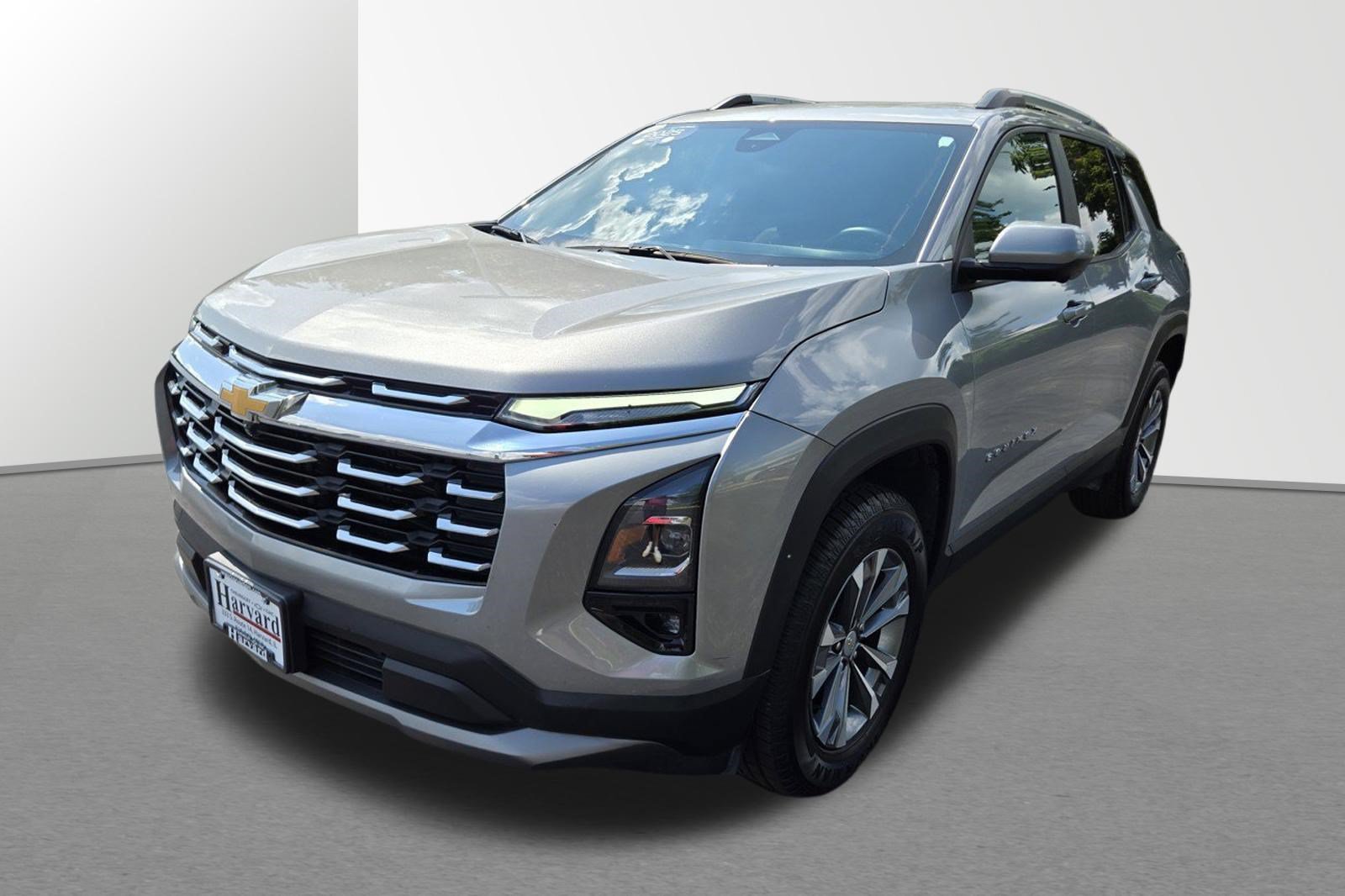 Used 2025 Chevrolet Equinox LT w/ Convenience Package II AWD/4WD image 3