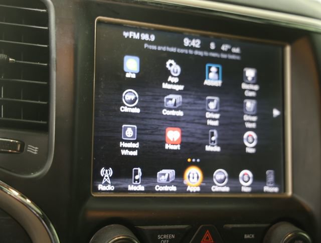 Used 2017 Jeep Grand Cherokee Limited w/ Luxury Group II image 8