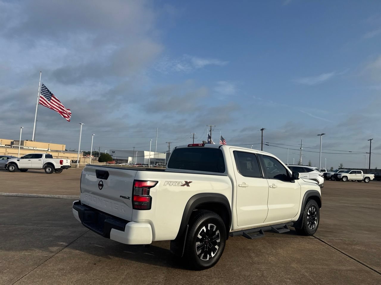 Used 2022 Nissan Frontier Pro-X RWD image 20