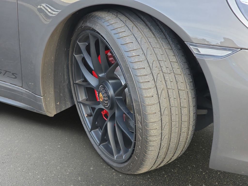 Used 2019 Porsche 911 Carrera GTS RWD image 34