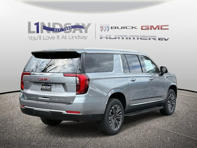 New 2026 GMC Yukon XL Elevation AWD/4WD image 3