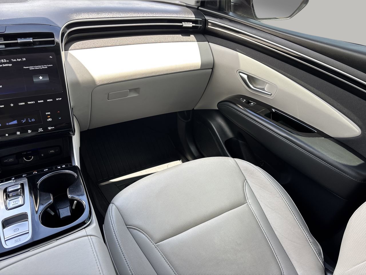 Used 2024 Hyundai Tucson Limited FWD image 16