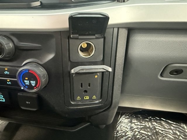 Used 2024 Ford F250 XLT image 43
