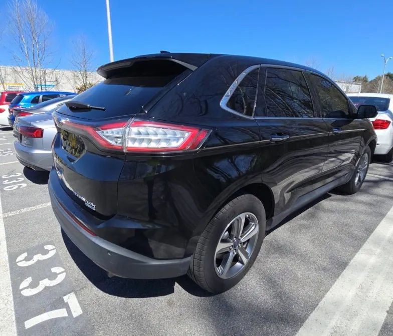 Used 2016 Ford Edge Titanium AWD/4WD image 2
