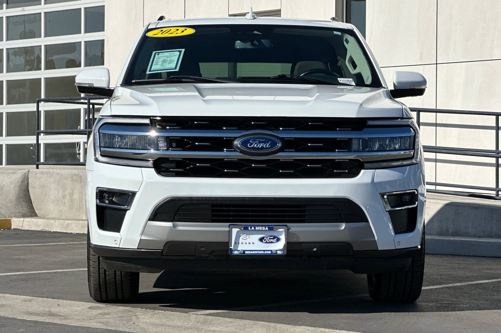 Used 2023 Ford Expedition Max Limited image 8