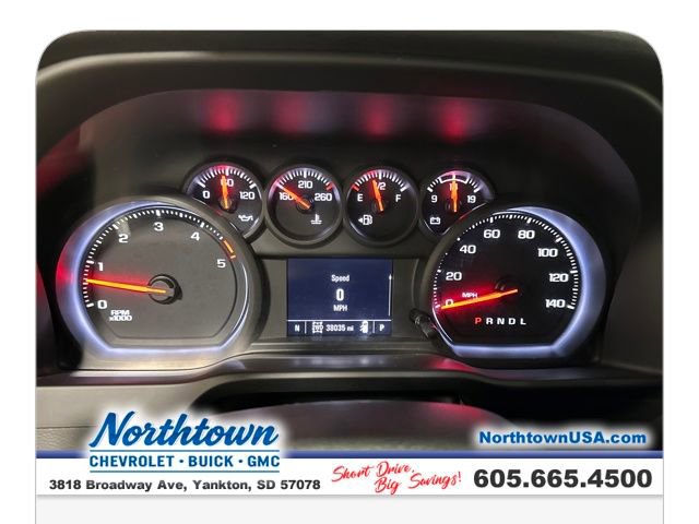Used 2021 Chevrolet Silverado 2500 Custom w/ Custom Value Package image 16