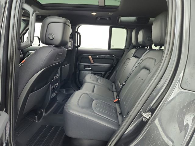 Certified 2022 Land Rover Defender 110 X image 26