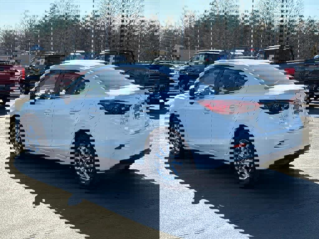 Used 2016 MAZDA MAZDA3 i Touring image 28