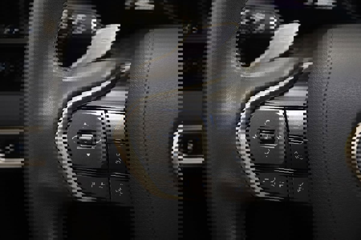 Used 2023 Lexus RX 350 Premium image 36