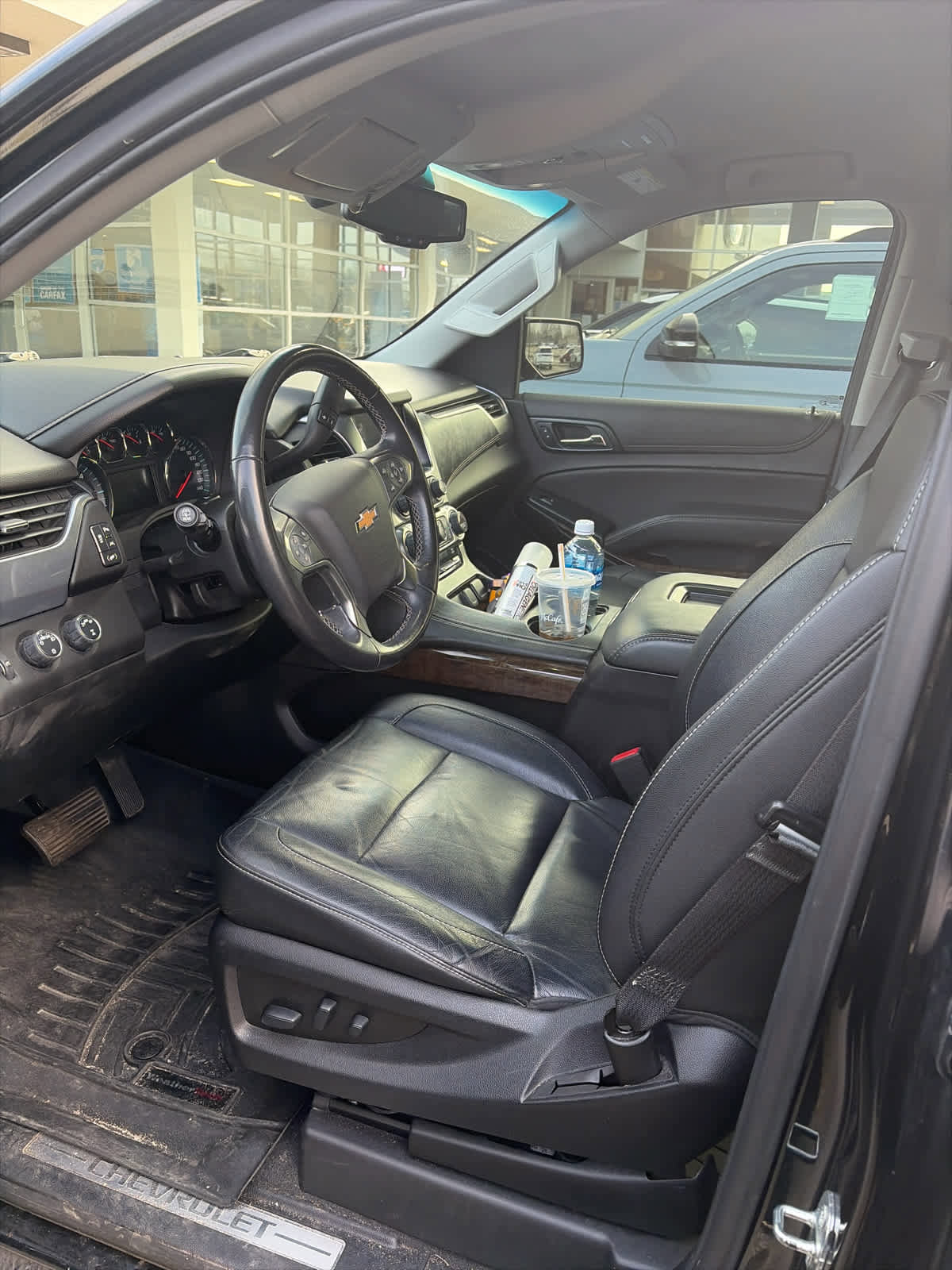 Used 2020 Chevrolet Tahoe LT w/ LT Midnight Edition image 2