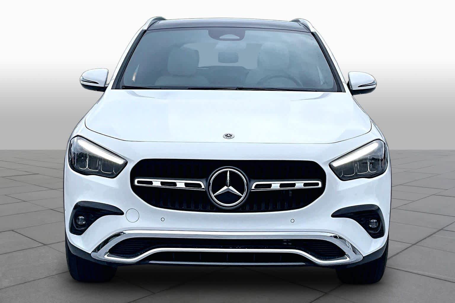 Used 2025 Mercedes-Benz GLA 250 4MATIC image 4
