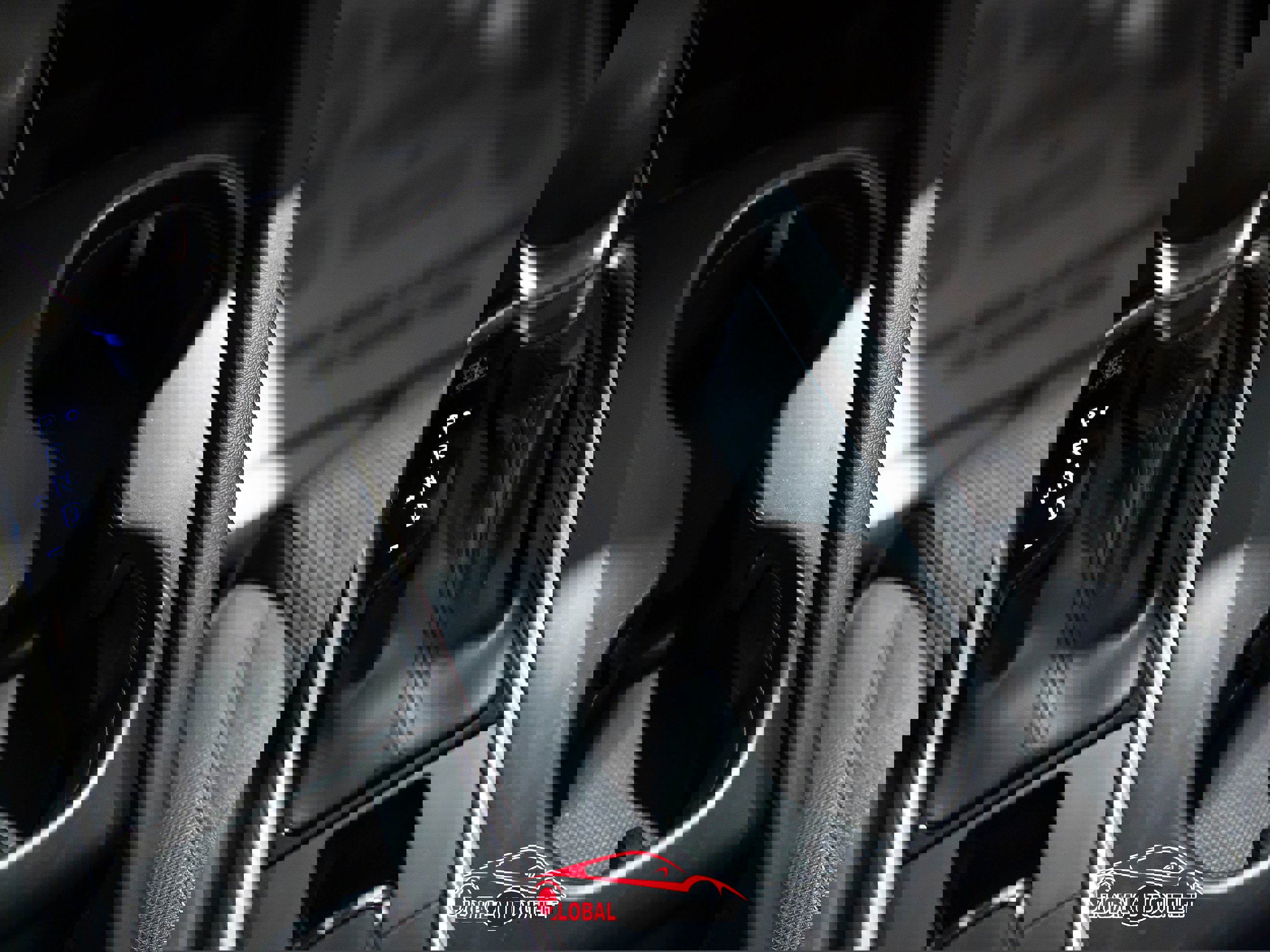 Used 2019 Hyundai Santa Fe SE image 35