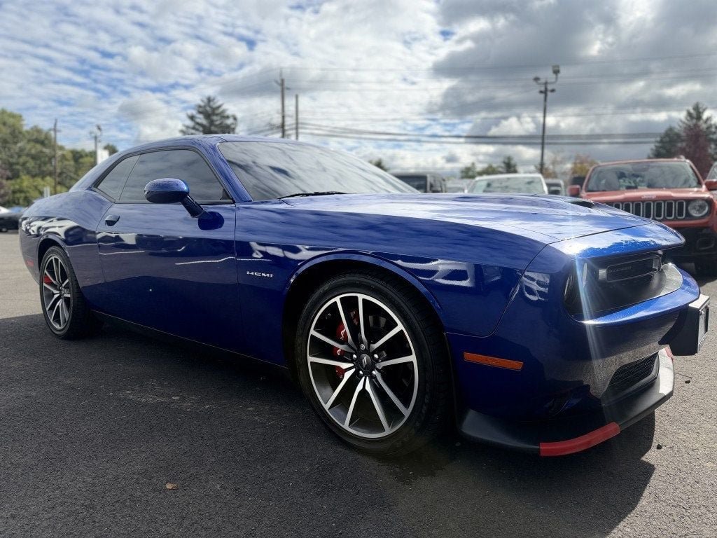 Used 2022 Dodge Challenger R/T w/ Plus Package RWD image 2