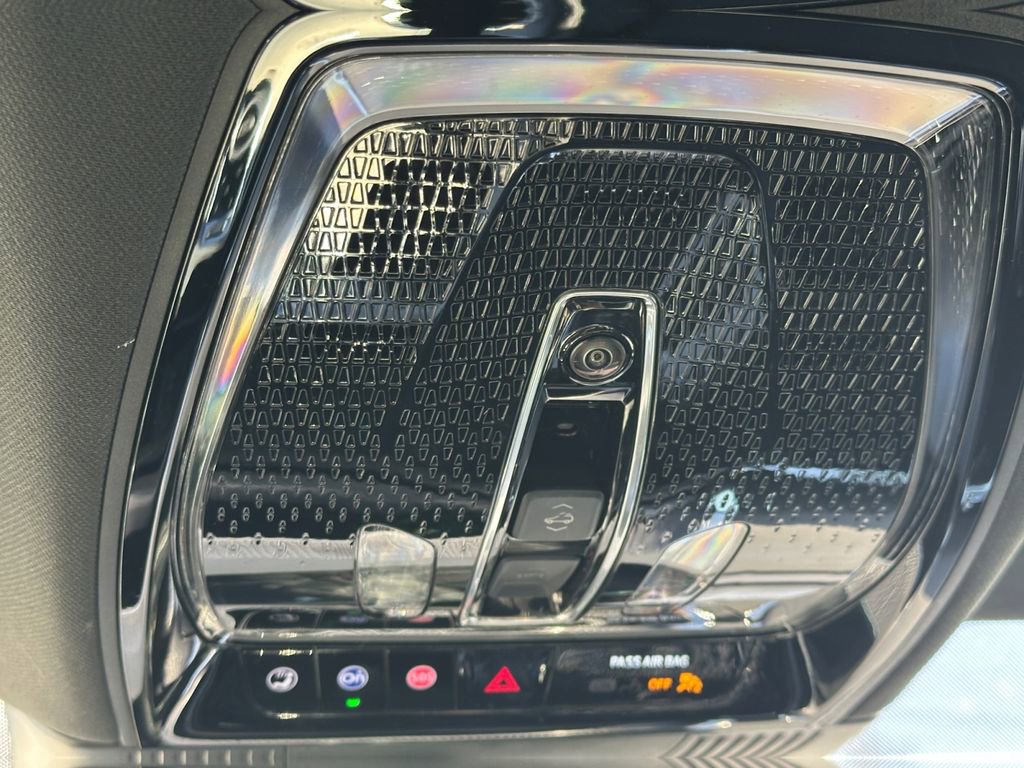 Used 2026 Cadillac Vistiq Sport w/ LPO, Floor Liner Package image 21