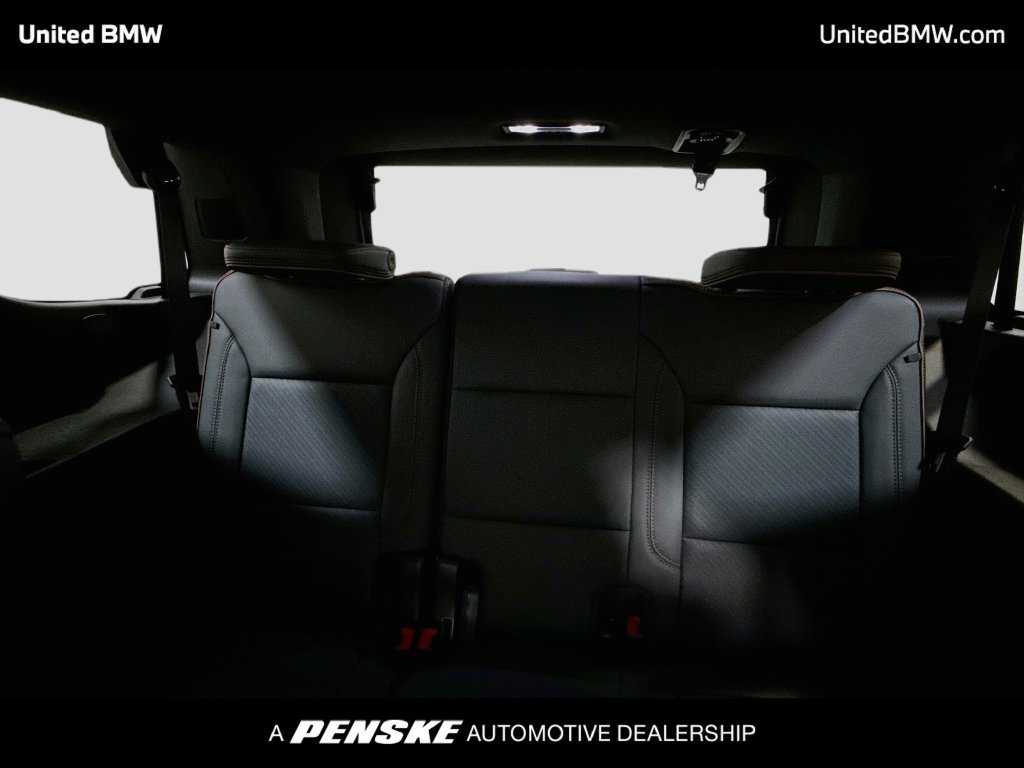 Used 2025 GMC Yukon AT4 AWD/4WD image 20