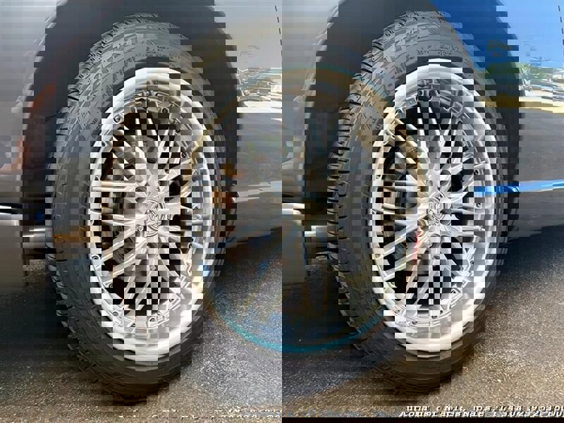 Used 2006 Jaguar XK8 Convertible image 11