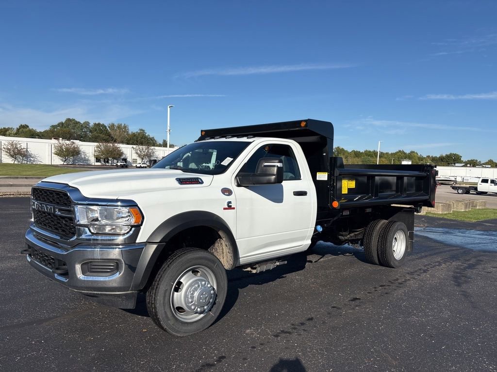 New 2024 RAM 5500 Tradesman video 2