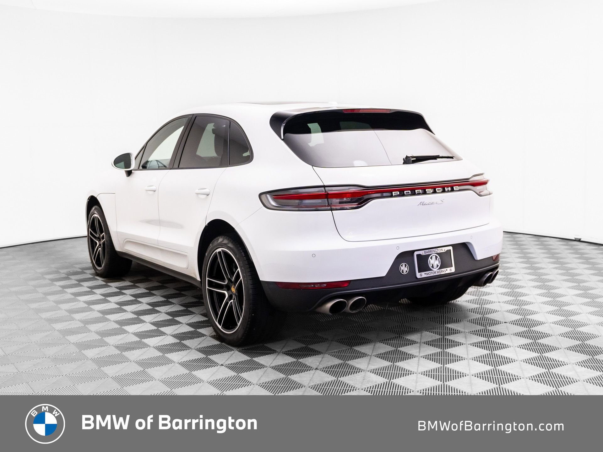 Used 2019 Porsche Macan S AWD/4WD image 3