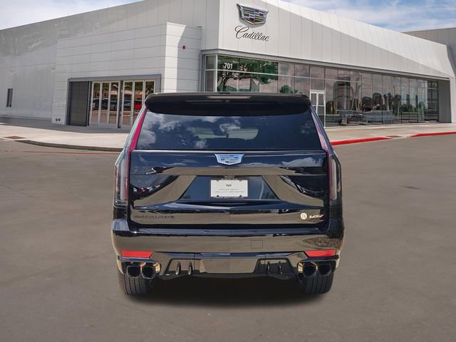 Certified 2024 Cadillac Escalade V w/ LPO, ONYX Package AWD/4WD image 5