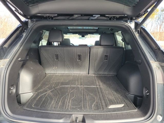 Used 2024 Chevrolet Blazer RS w/ Driver Confidence II Package image 37