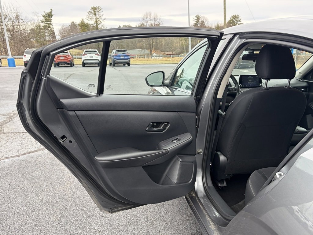 Used 2024 Nissan Sentra SV image 13