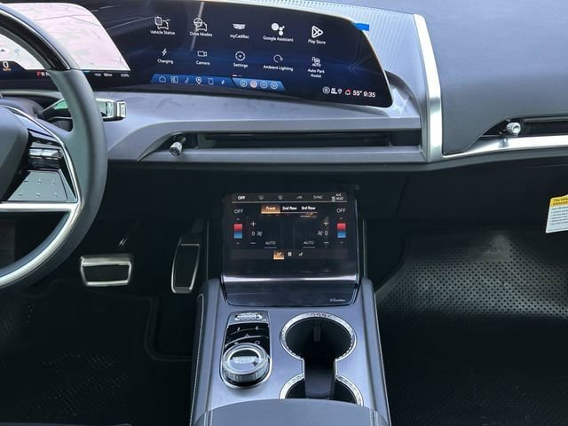 New 2026 Cadillac Vistiq Premium Luxury AWD/4WD image 12