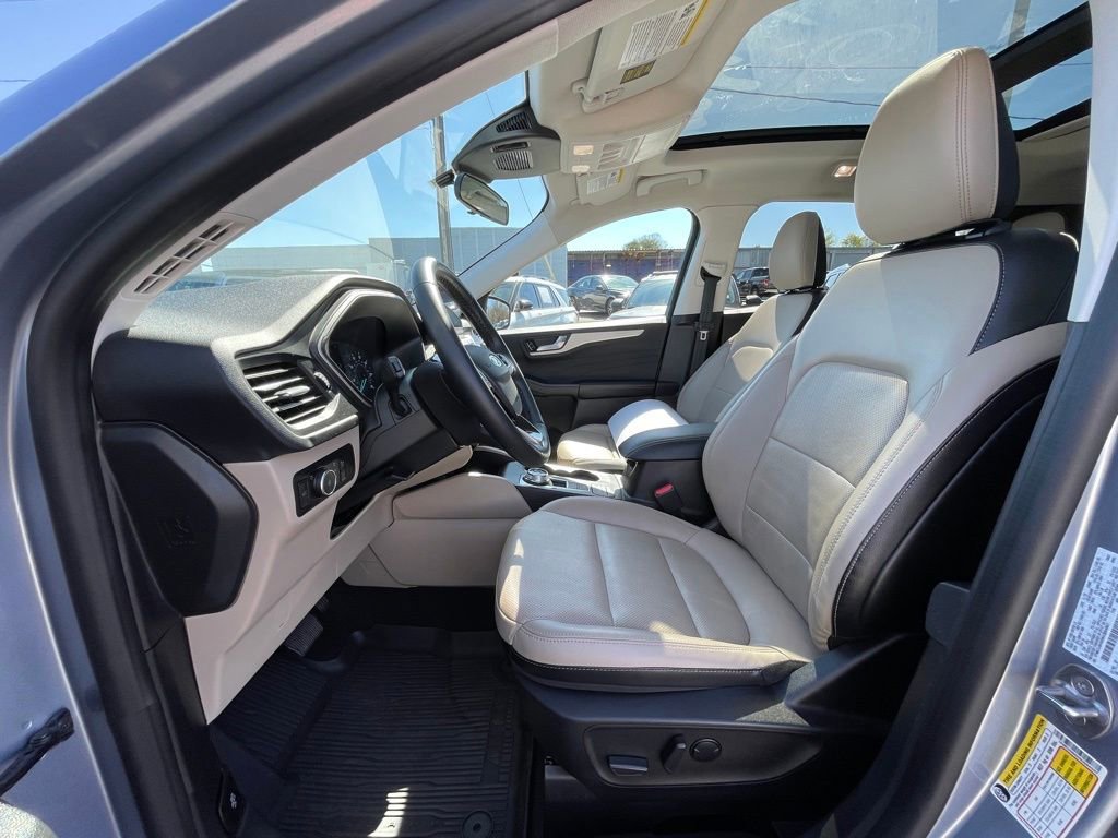 Used 2022 Ford Escape SEL image 20