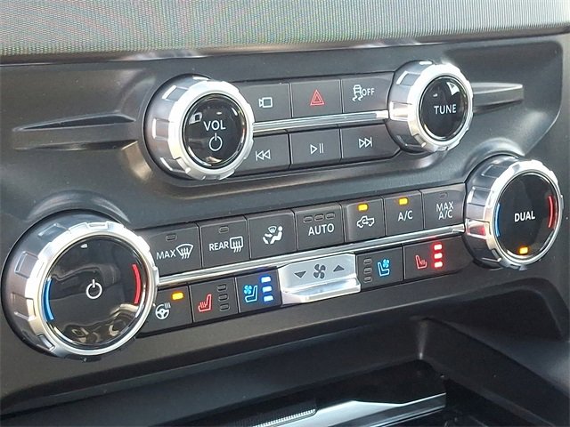 New 2026 Ford F250 Platinum image 11