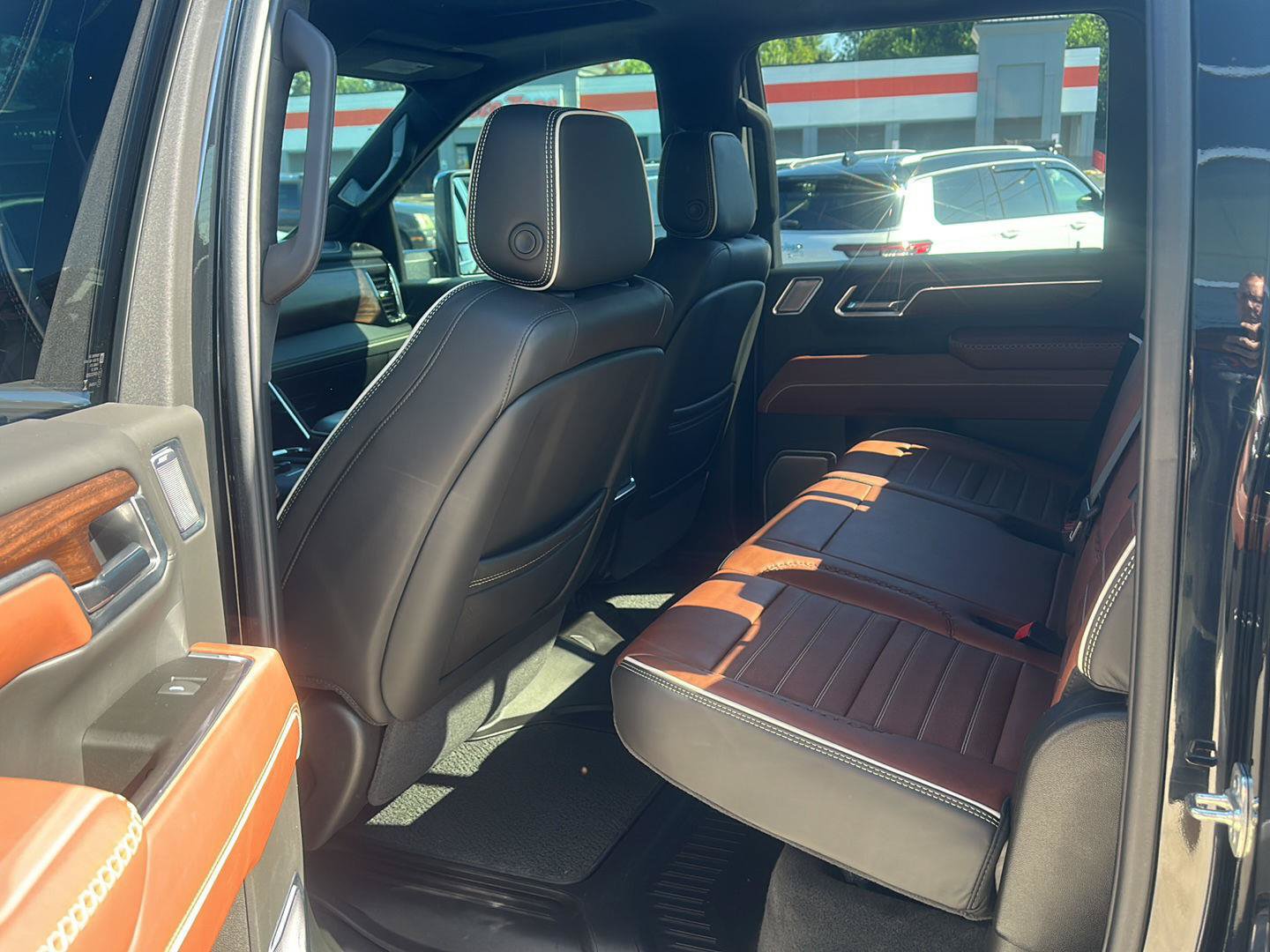 Used 2025 GMC Sierra 3500 Denali Ultimate AWD/4WD image 23