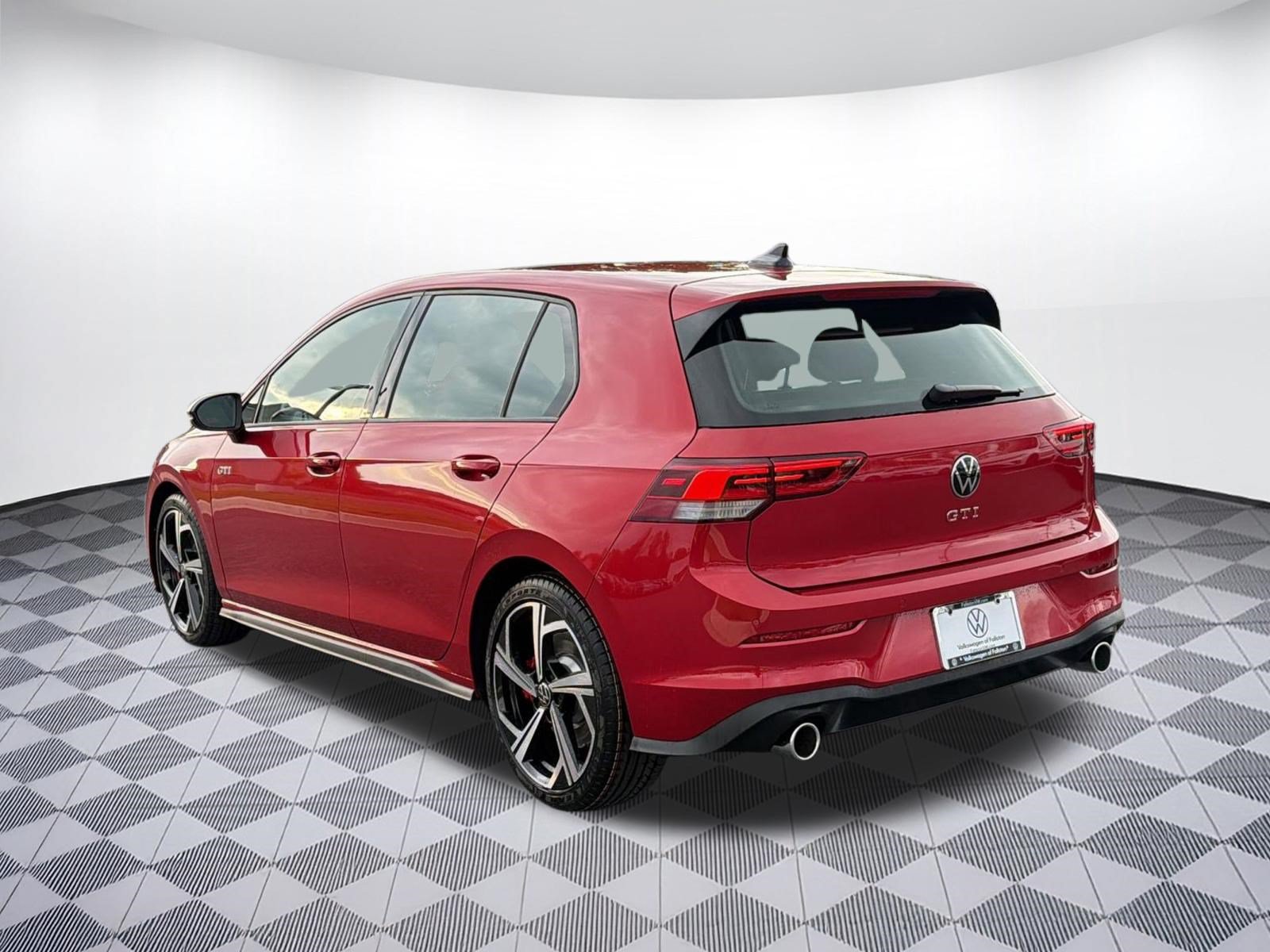 New 2026 Volkswagen Golf SE FWD image 3