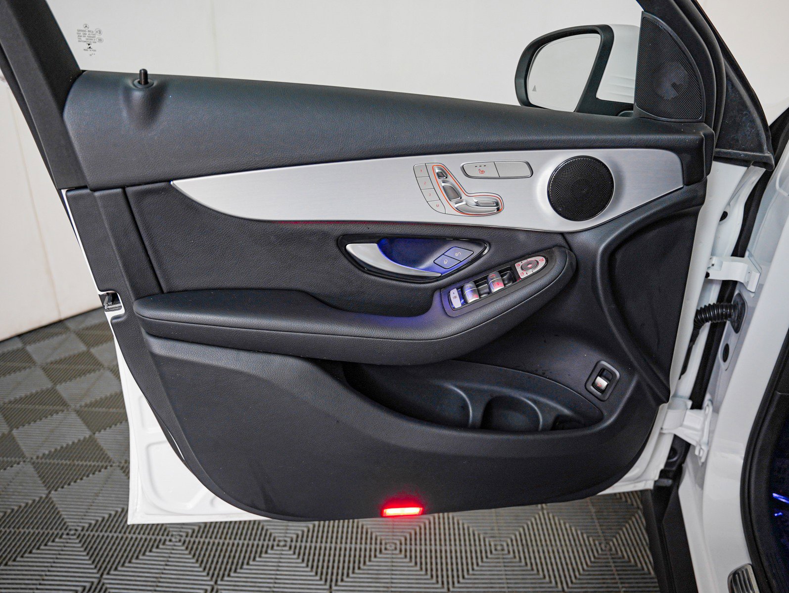 Used 2022 Mercedes-Benz GLC 300 image 20