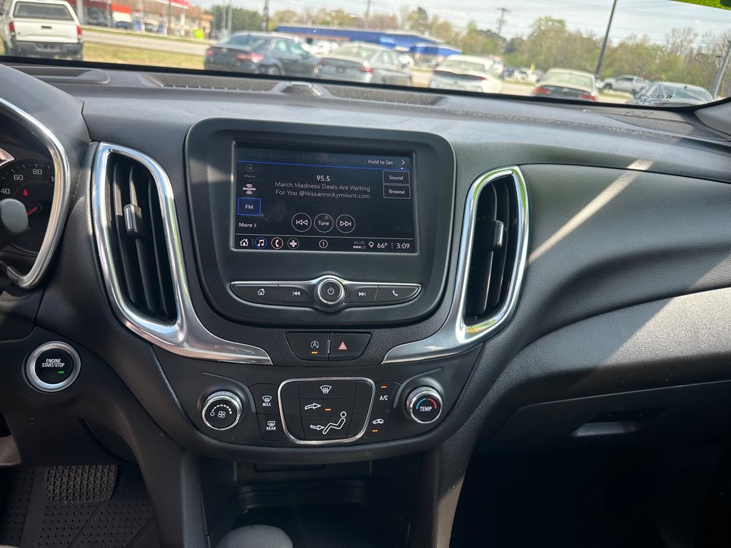 Used 2023 Chevrolet Equinox LT FWD image 15