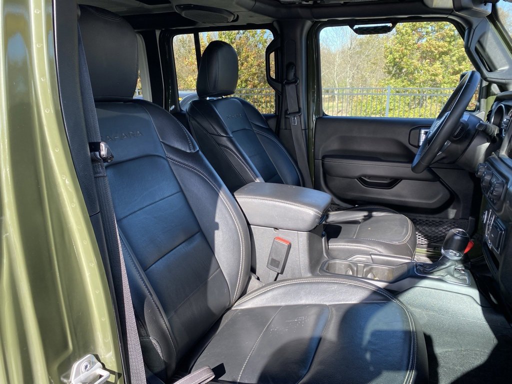 Used 2023 Jeep Wrangler Unlimited Sahara w/ Safety Group image 31