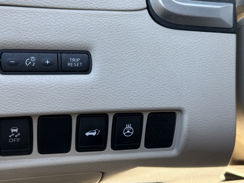 Used 2015 Nissan Murano Platinum image 10