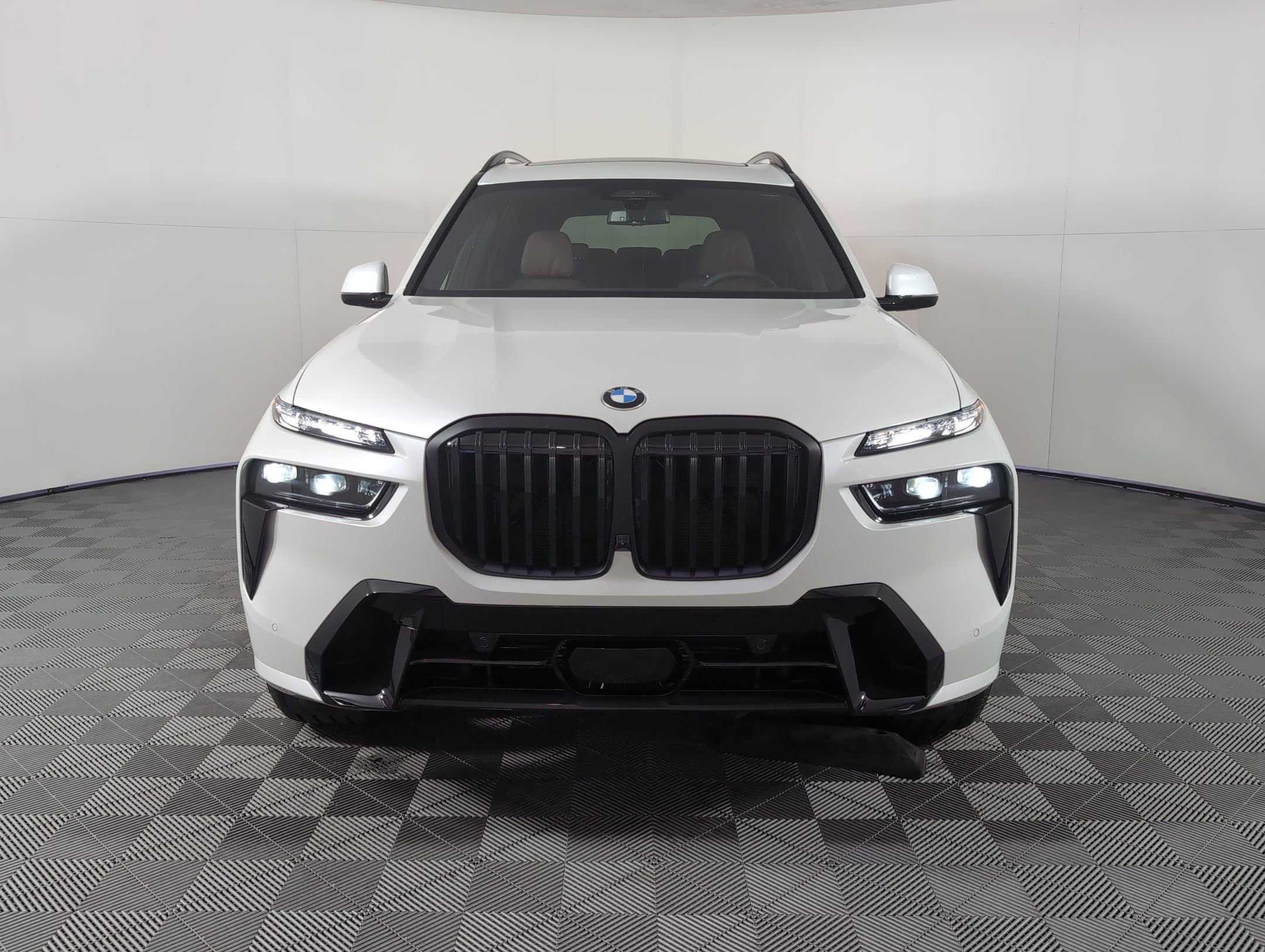 New 2026 BMW X7 xDrive40i w/ M Sport Package image 5