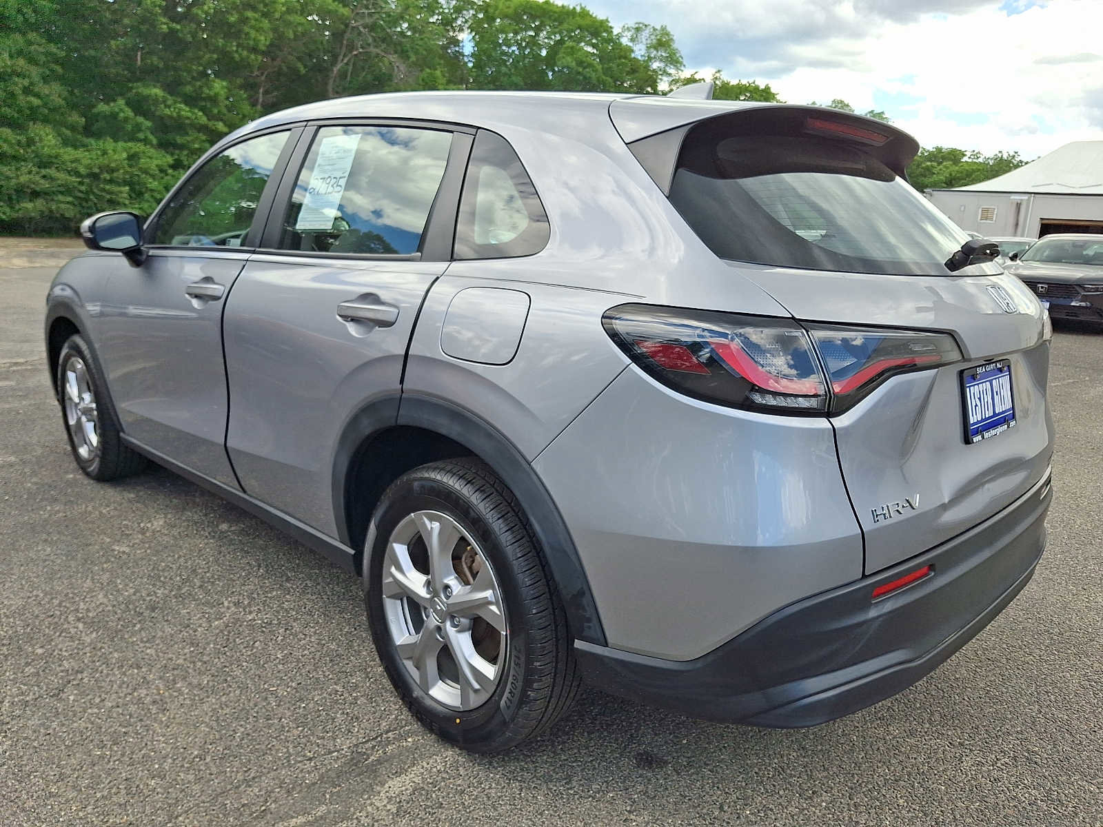 Used 2023 Honda HR-V LX image 4