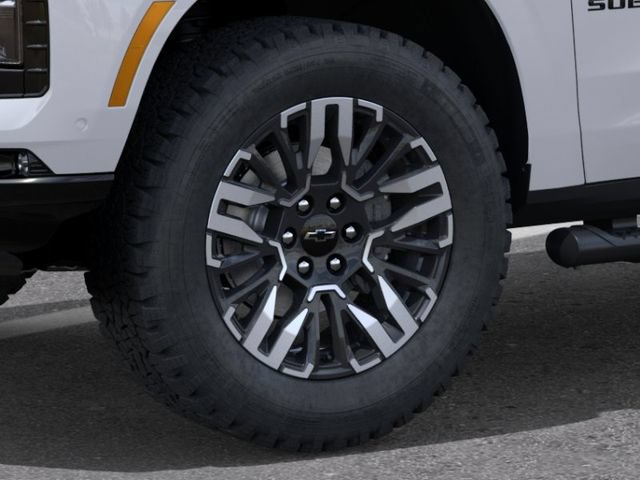 New 2026 Chevrolet Suburban Z71 w/ Z71 Off-Road Package AWD/4WD image 9