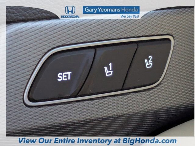 Used 2022 Hyundai Palisade SEL w/ 8P Bench Seat Package image 23